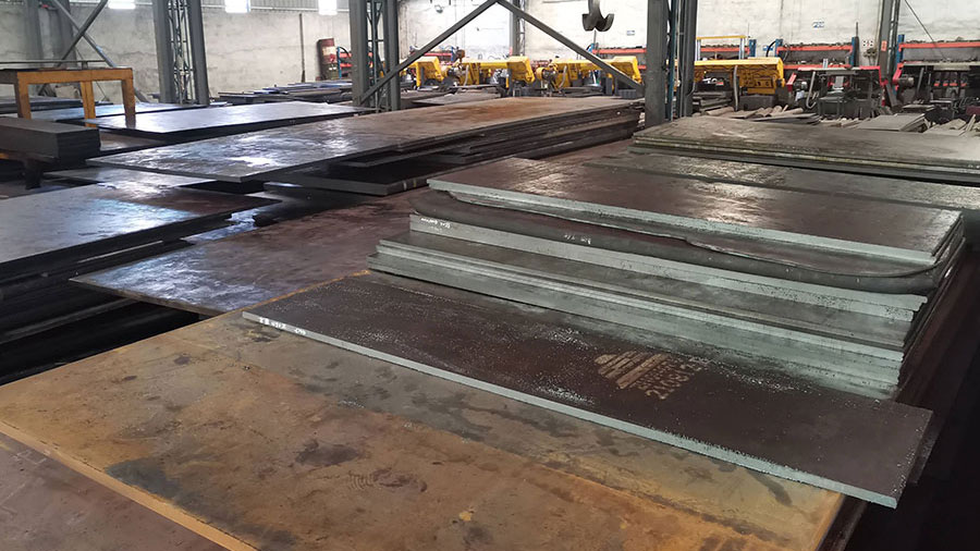 From 4mm to 300mm, find the perfect 4140 steel plate thickness in our extensive inventory.